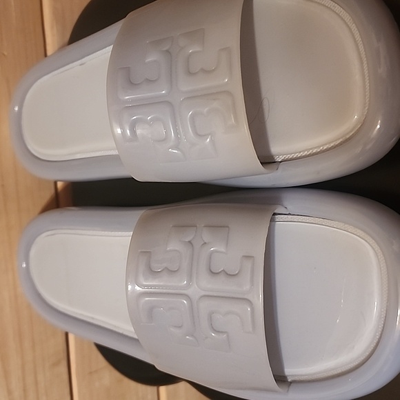Tory Burch Bubble Jelly Slide - ‘Dew Blue’ - Size 8B - Picture 2 of 4